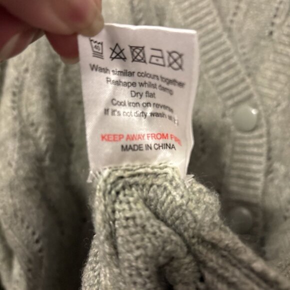 Cupcake Clothing LTD Cable Open Knit Cardigan Sweater Green Women's Size XL - Picture 6 of 6